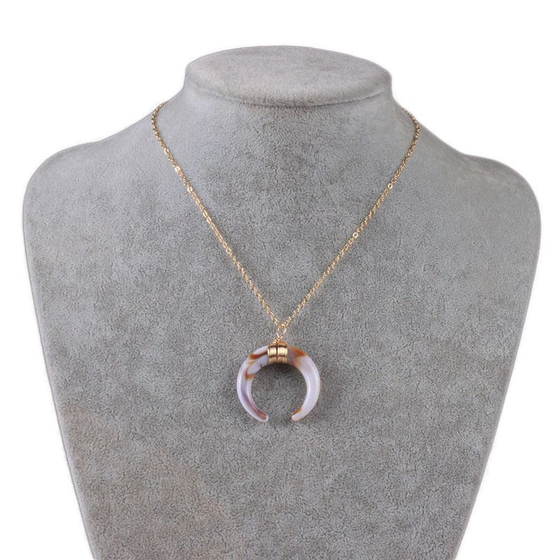 Horn Crescent Winding Copper Wire Short Necklace - Dazora Jewels - Dazora Jewels